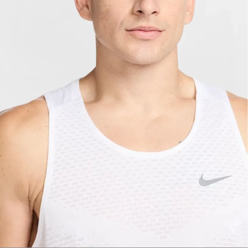 Мужской топ для бега Nike Stride Dri-FIT Adv белый — фото 4