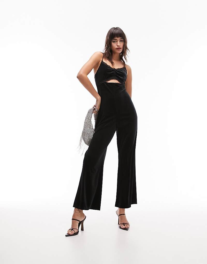 

Topshop - Черный бархатный комбинезон с кружевом