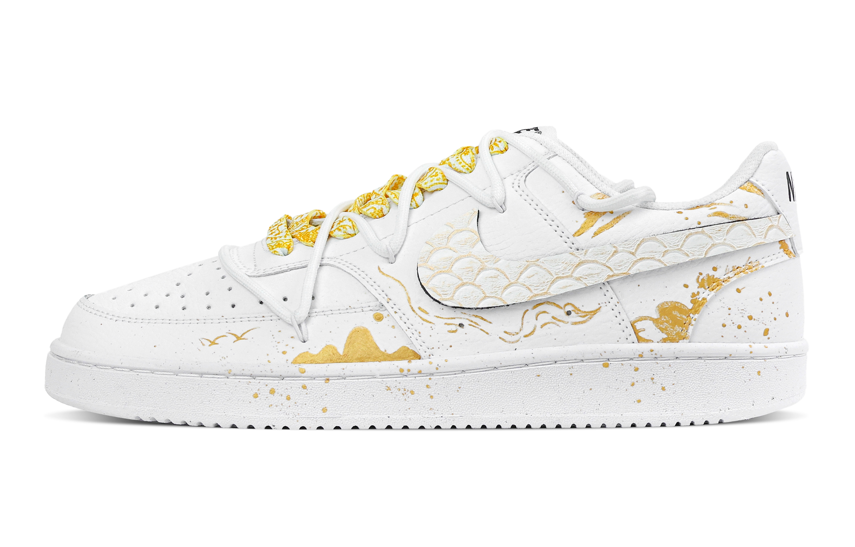 

Nike Кроссовки Court Vision 1 Golden Snake, парящие сквозь облака, с низким верхом, для скейтбординга, белые, золотые, мужские