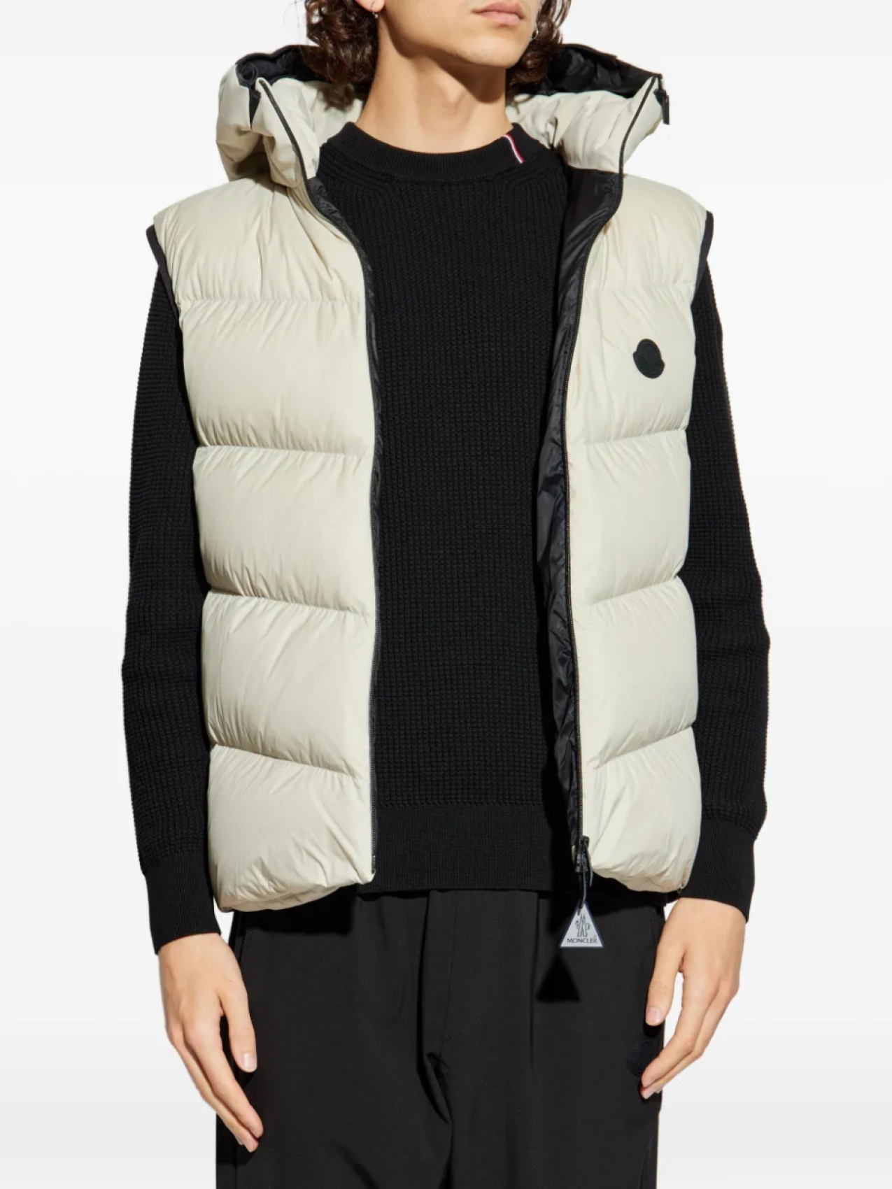 Утепленный жилет с капюшоном от Moncler Guersac, серый — фото 3