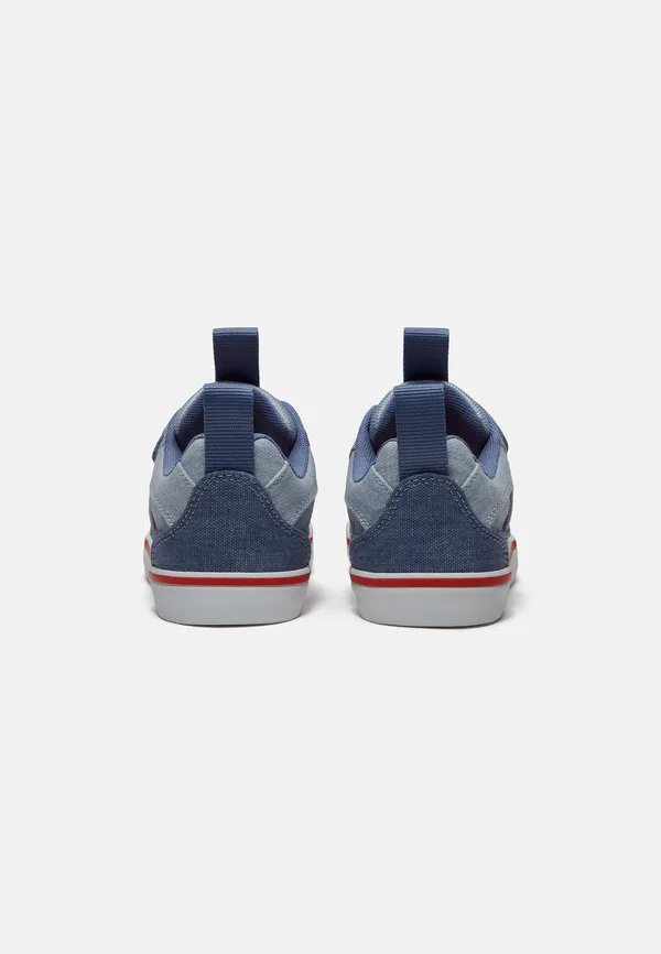Низкие скейтбордистские ботинки на липучке Timberland, Light Blue — фото 4