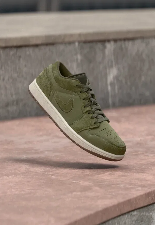 Кроссовки Air 1 Low SE Craft Jordan, цвет карго хаки/хаки/кокосовое молоко/средний коричневый