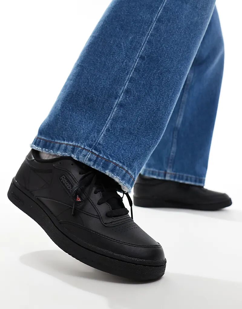 

Кроссовки Club C 85 черного цвета Reebok