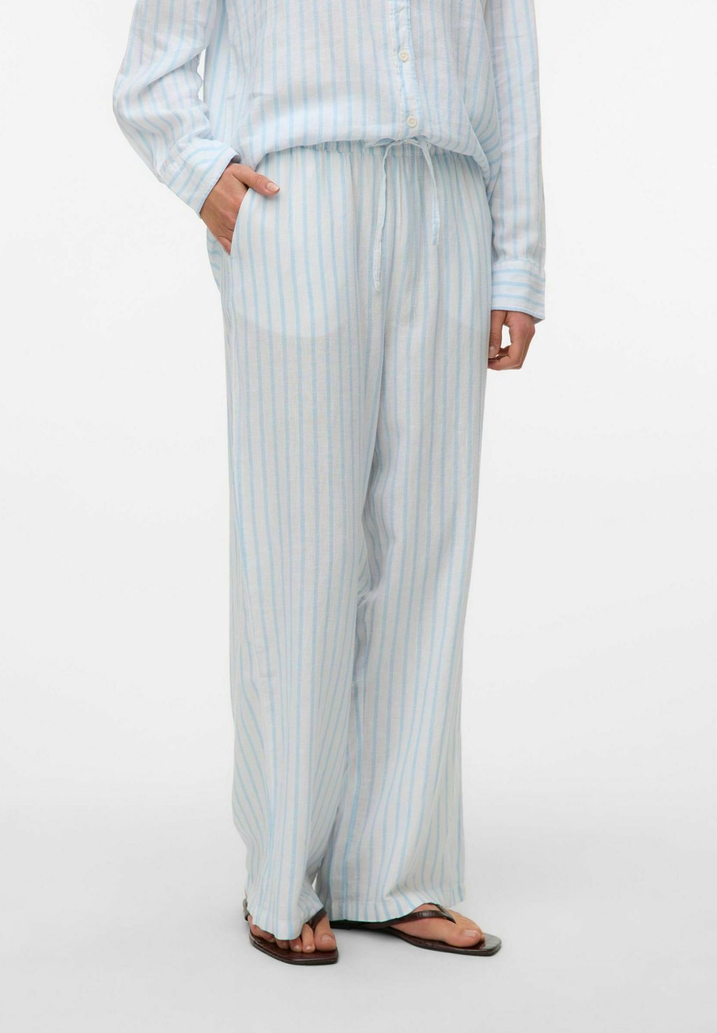 

Брюки LINN WVN NOOS Vero Moda, белый
