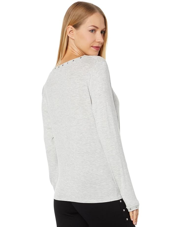 

Топ Vince Camuto Long Sleeve Knot Front Embellished Top, цвет Light Heather Grey