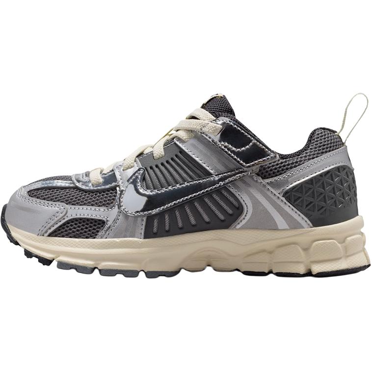 

Nike Детские низкие кроссовки Vomero 5, серые с черными вставками