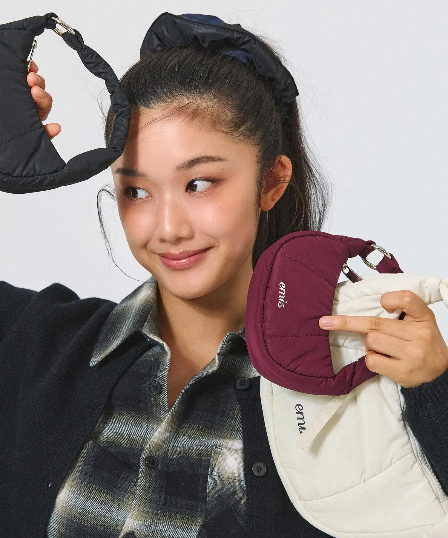Резинка для волос PADDED SCRUNCHIE EMIS, объемная, черный