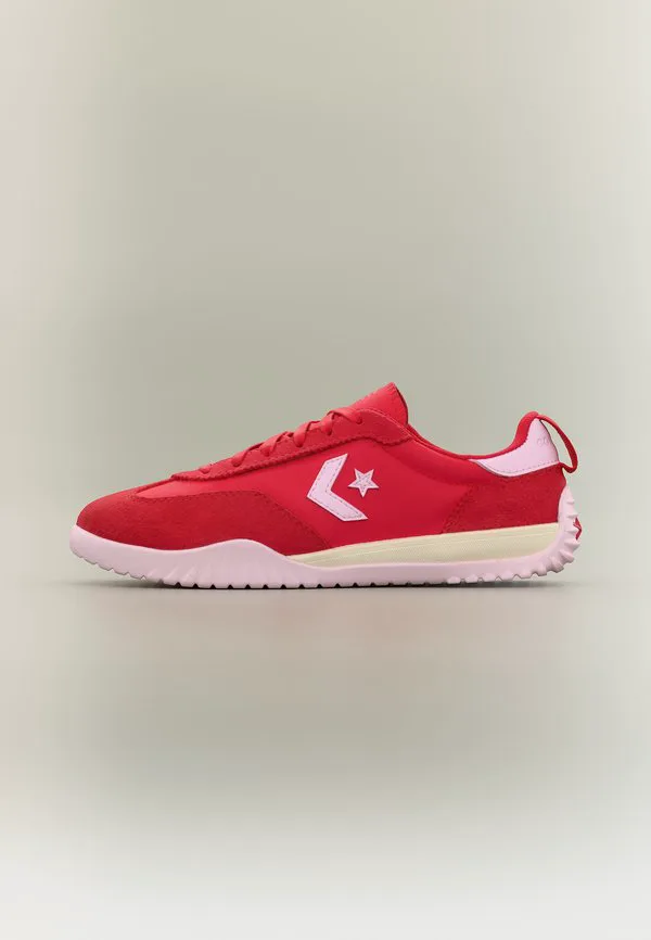 Кроссовки run star trainer унисекс Converse, Red/New Found Bloom/Egret