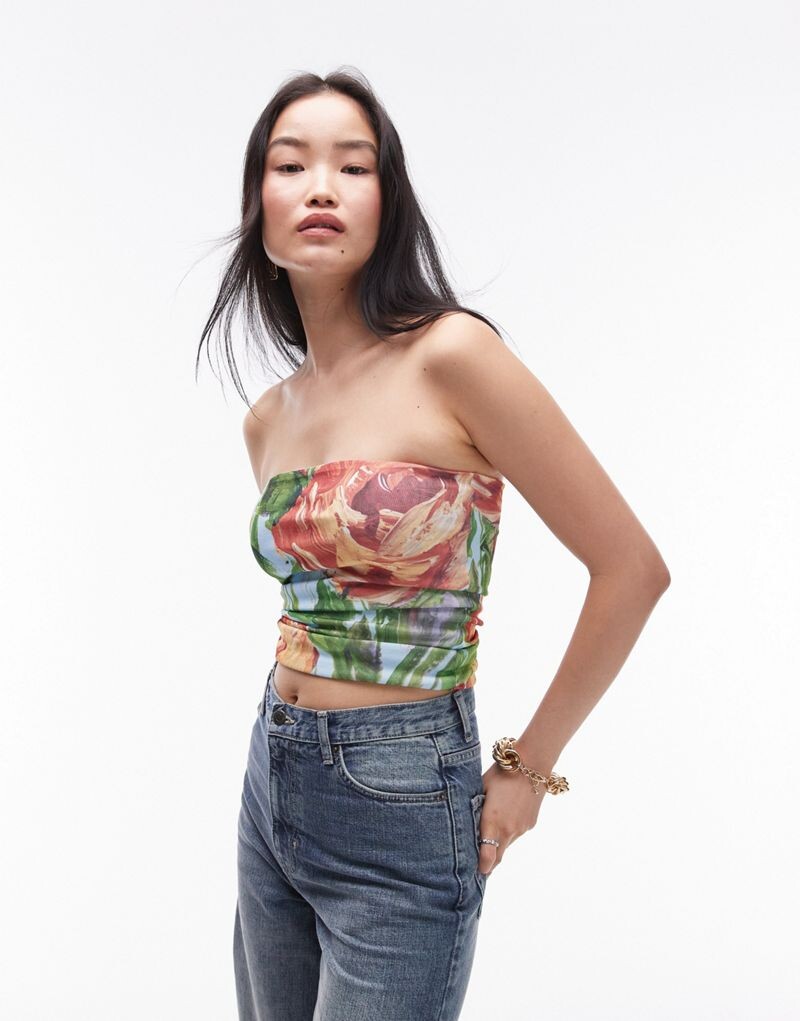 

Разноцветный топ без бретелек с цветочным принтом Topshop