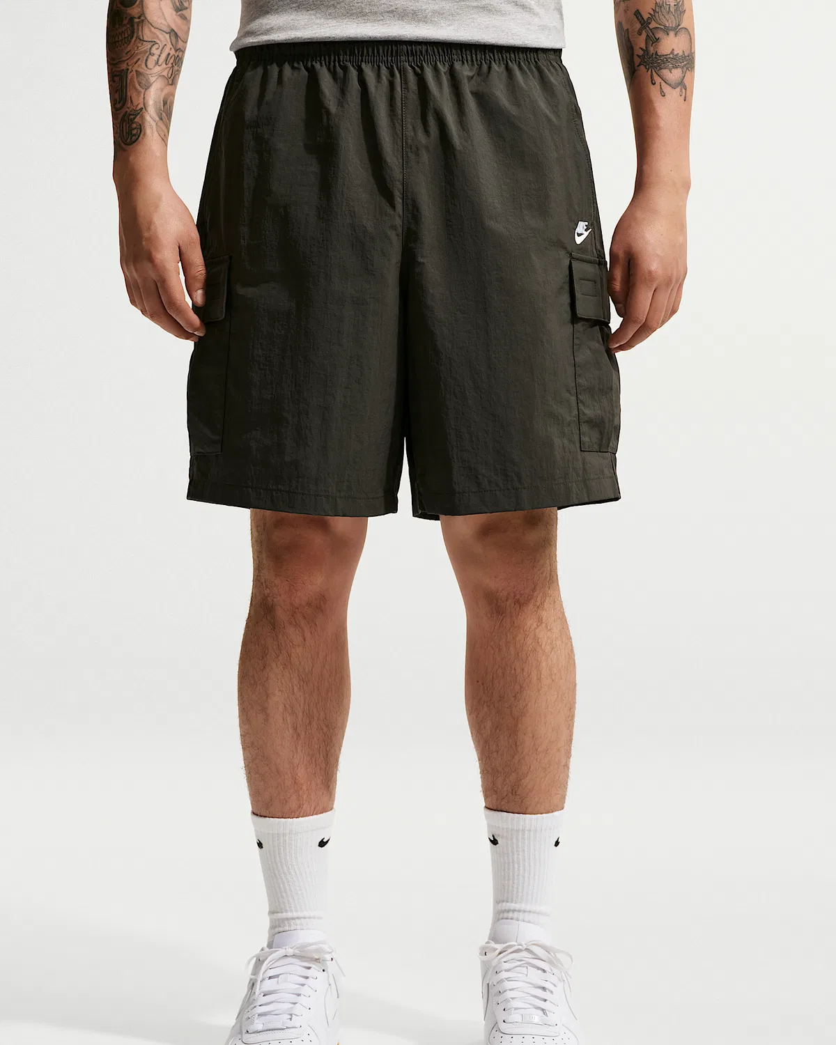 Мужские утилитарные шорты Nike Sportswear Club, Sequoia/White — фото 2