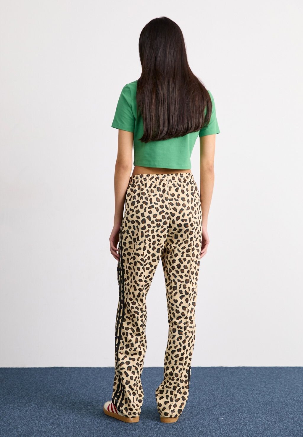 

Спортивные брюки LEOPARD adidas Originals, коричневый