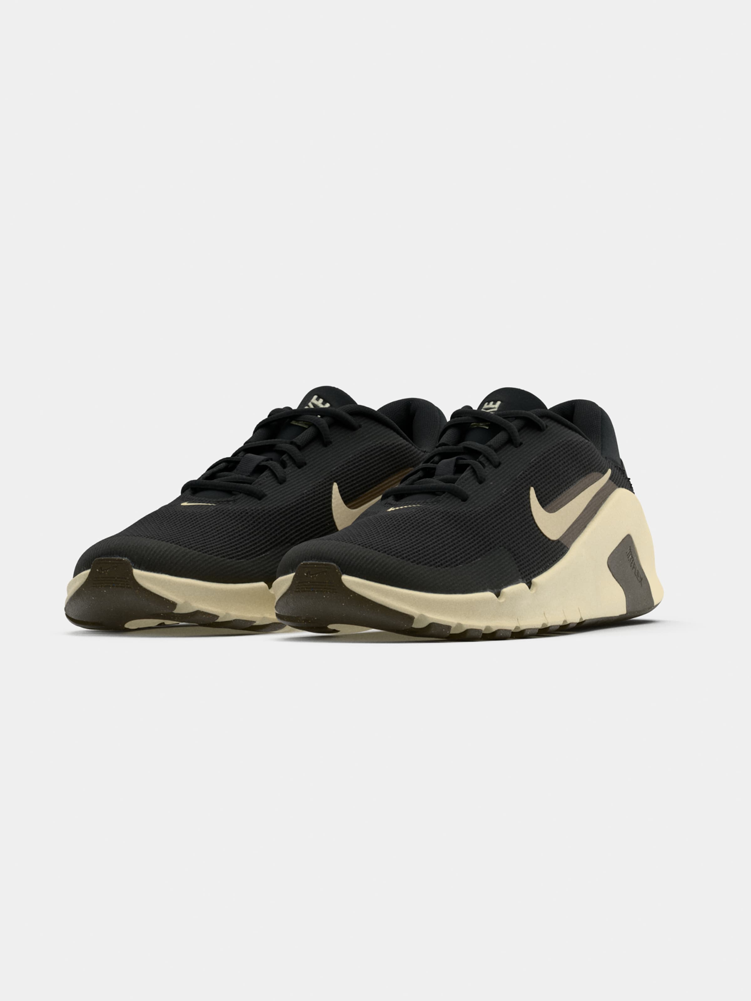 NIKE Беговые кроссовки 'Flex Train' в черном цвете — фото 2