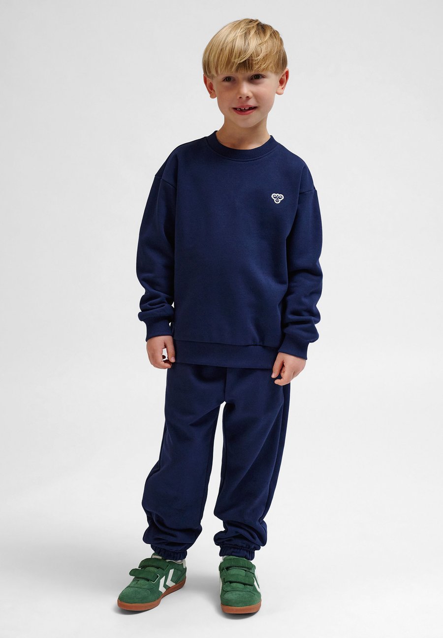 Толстовка Hummel CREWNECK , Dress Blues/Blue — фото 3