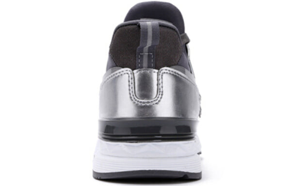Кроссовки 574 б серебряные New Balance, серебряный — фото 4