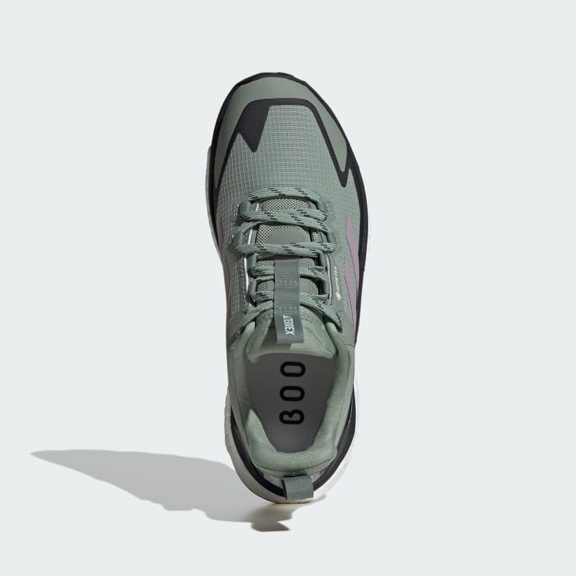 Мужские походные кроссовки adidas Terrex Free 2 Low GTX, зеленый/угольный — фото 3