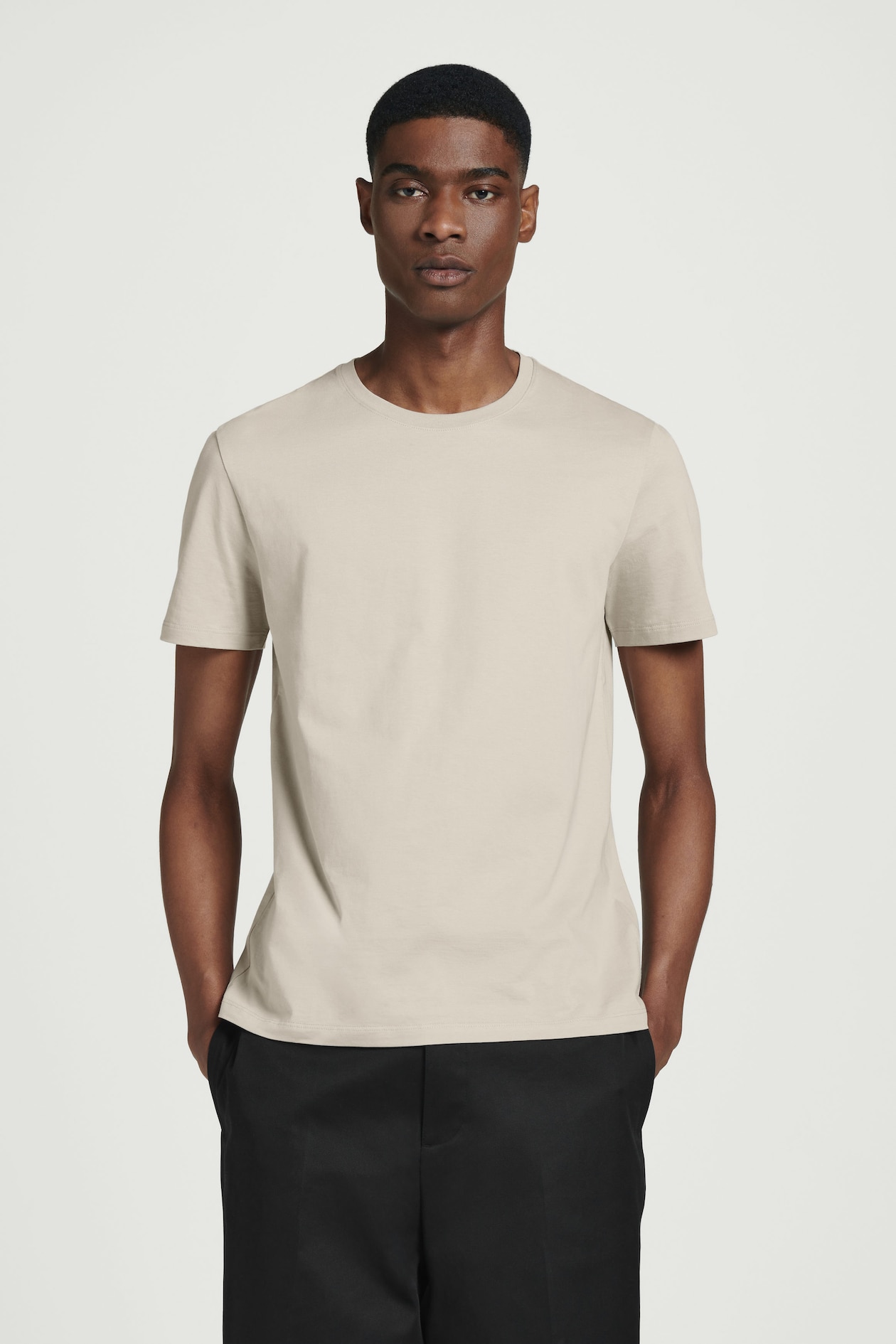 

Хлопковая футболка-regular fit COS, яркий серо-коричневый