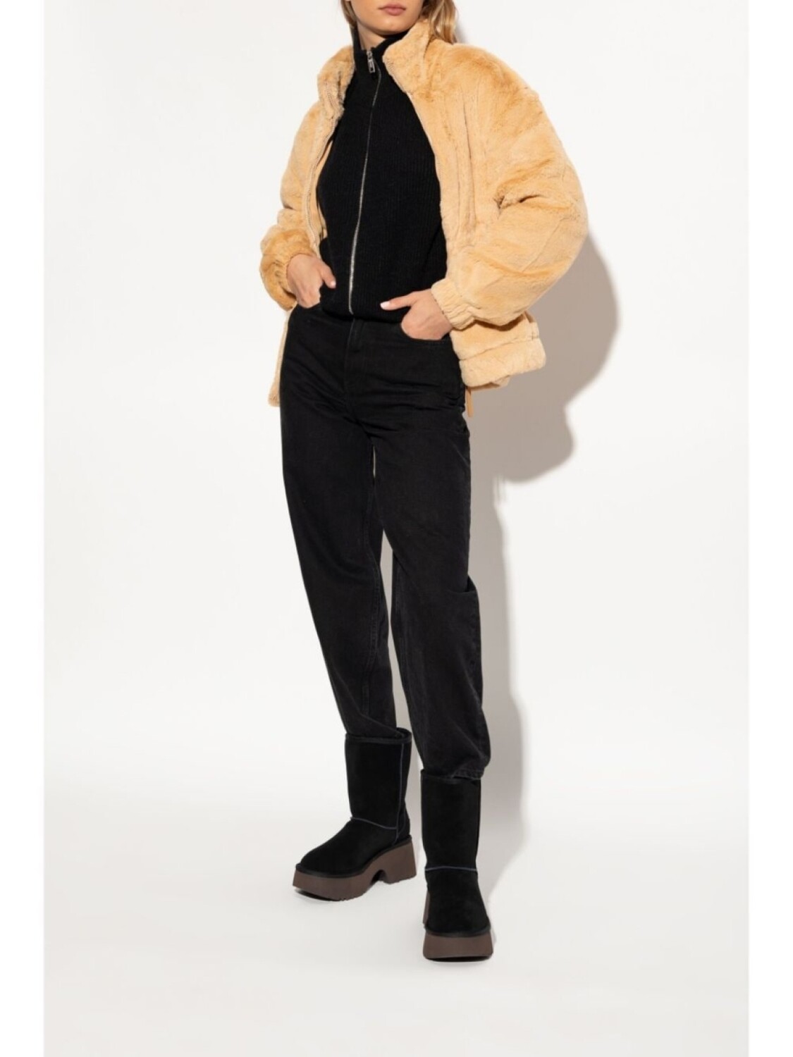 Ботинки UGG Classic Twist, черный — фото 3