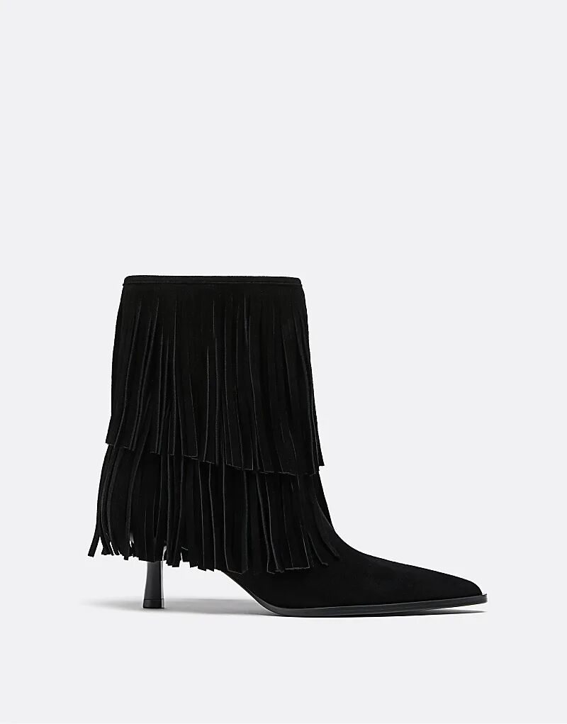 Ботильоны Stradivarius из кожи на каблуке с бахромой черного цвета — фото 4