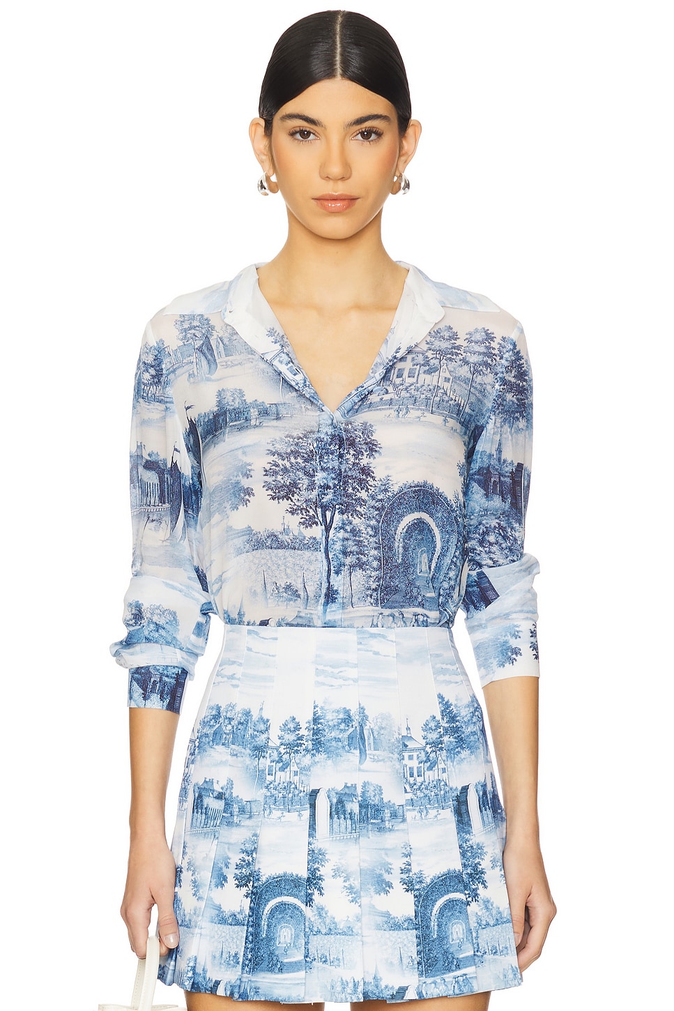 

Топ Willa от Alice + Olivia, chateau