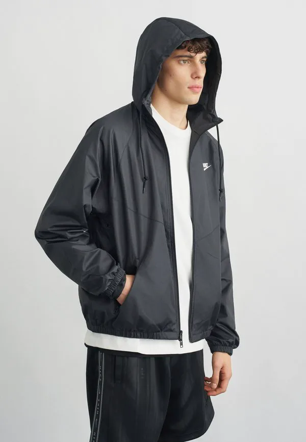 Куртка средней летней коллекции m nk wr lnd jkt 26 Nike Sportswear, Black/White