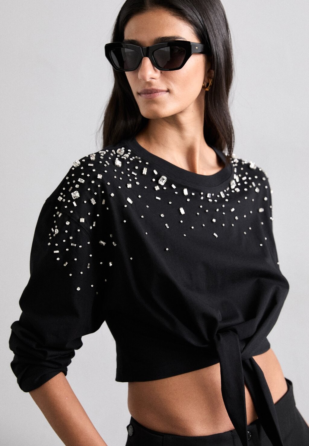 

Топ с длинными рукавами STELLAR STRASS sandro, черный