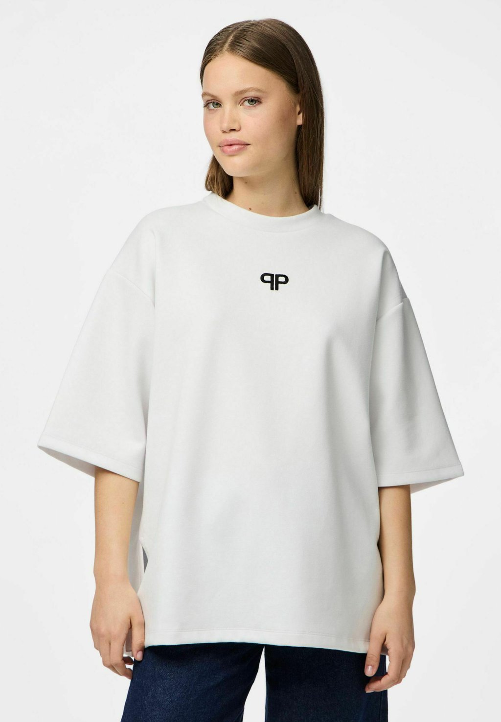 

Базовая футболка OVERSIZE Pieces, кремовый