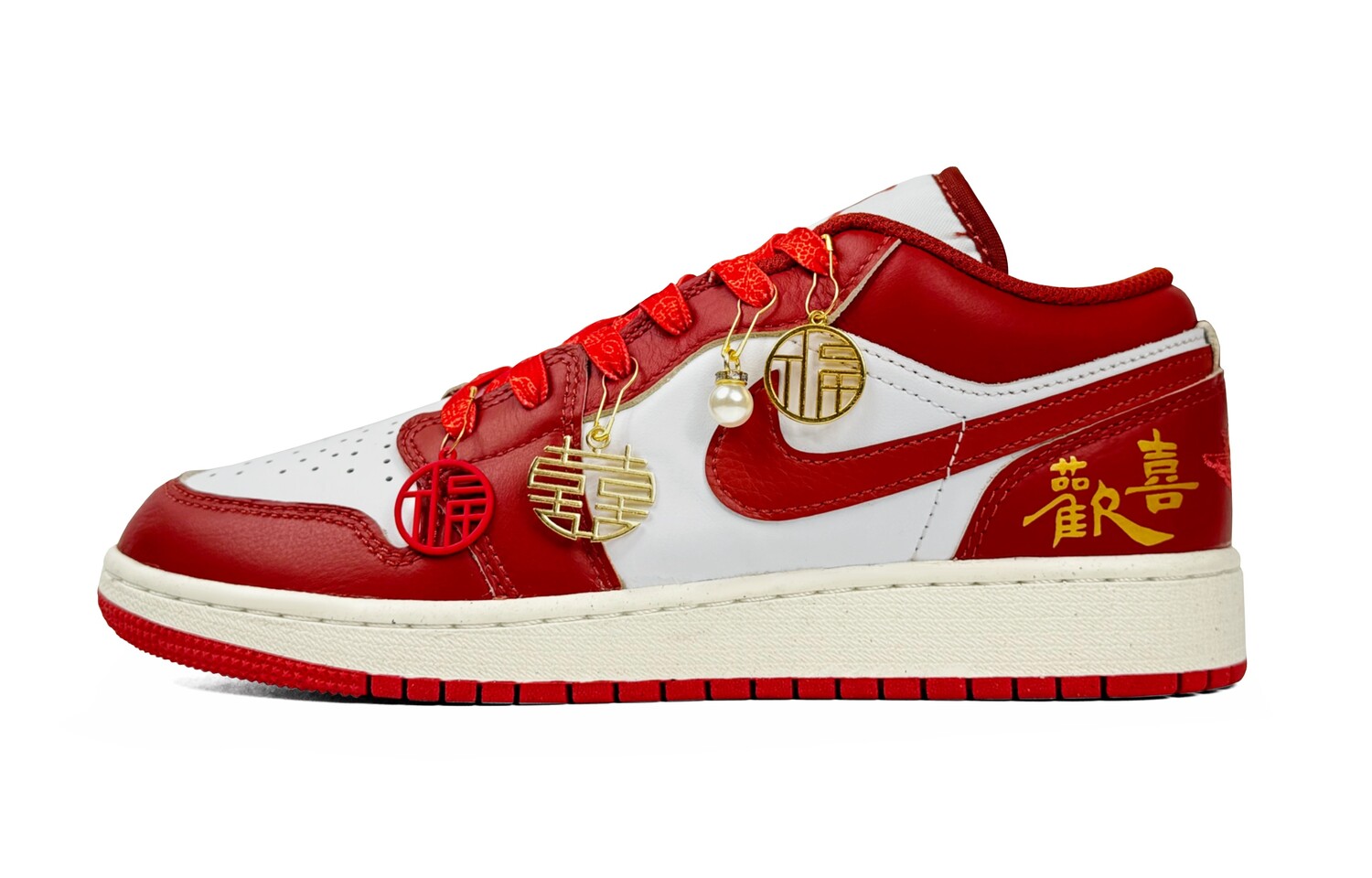 

Баскетбольные кроссовки Air 1 Vintage женские с низким верхом белого цвета Jordan, красный/белый