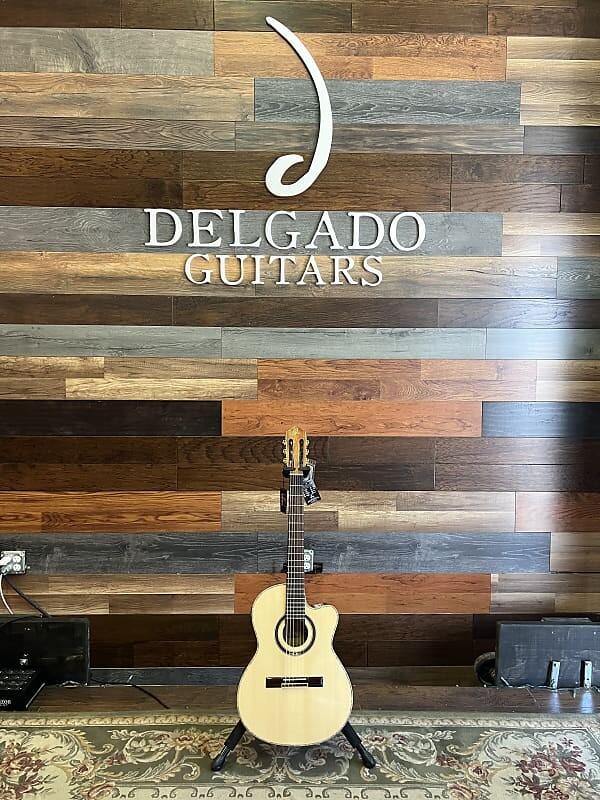 

Акустическая гитара Ortega RCE138-T4 Performer Series Guitar