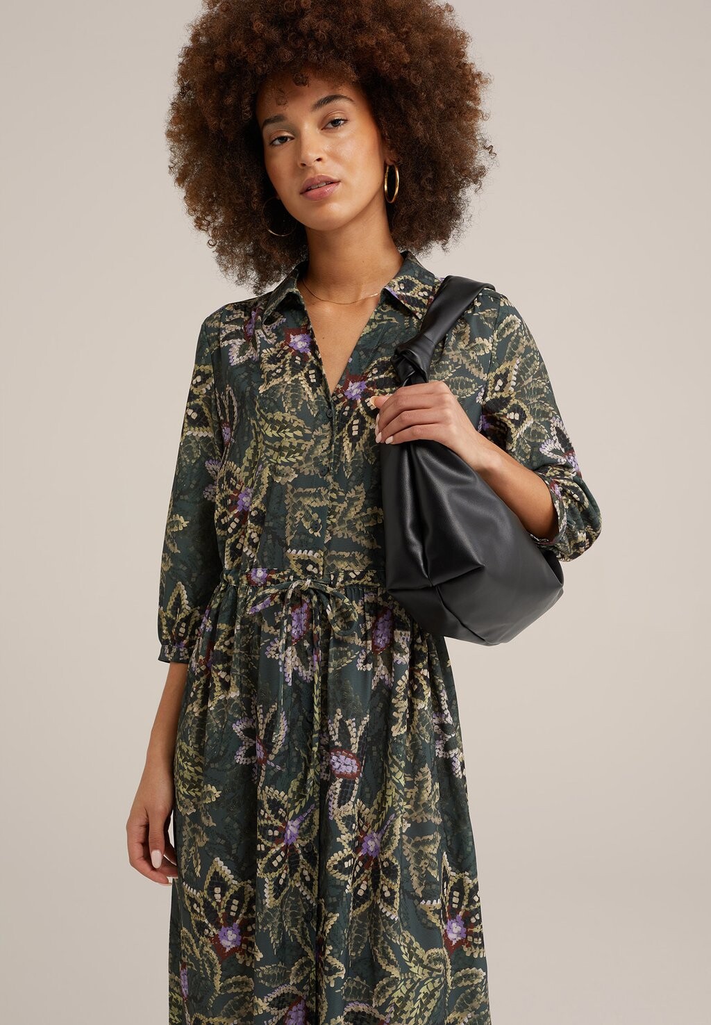 

Платье-рубашка WE Fashion, темно-зеленый