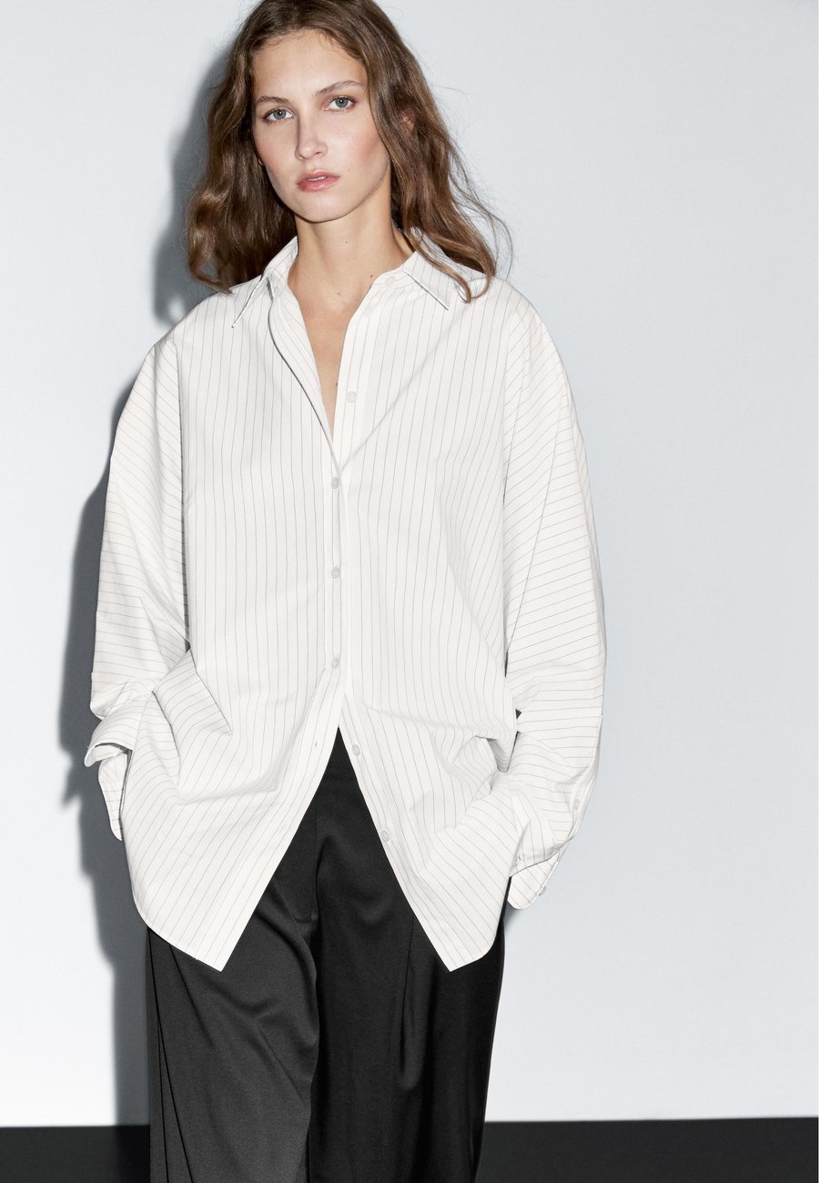 

Блуза Massimo Dutti STRIPED BATWING SLEEVE, White