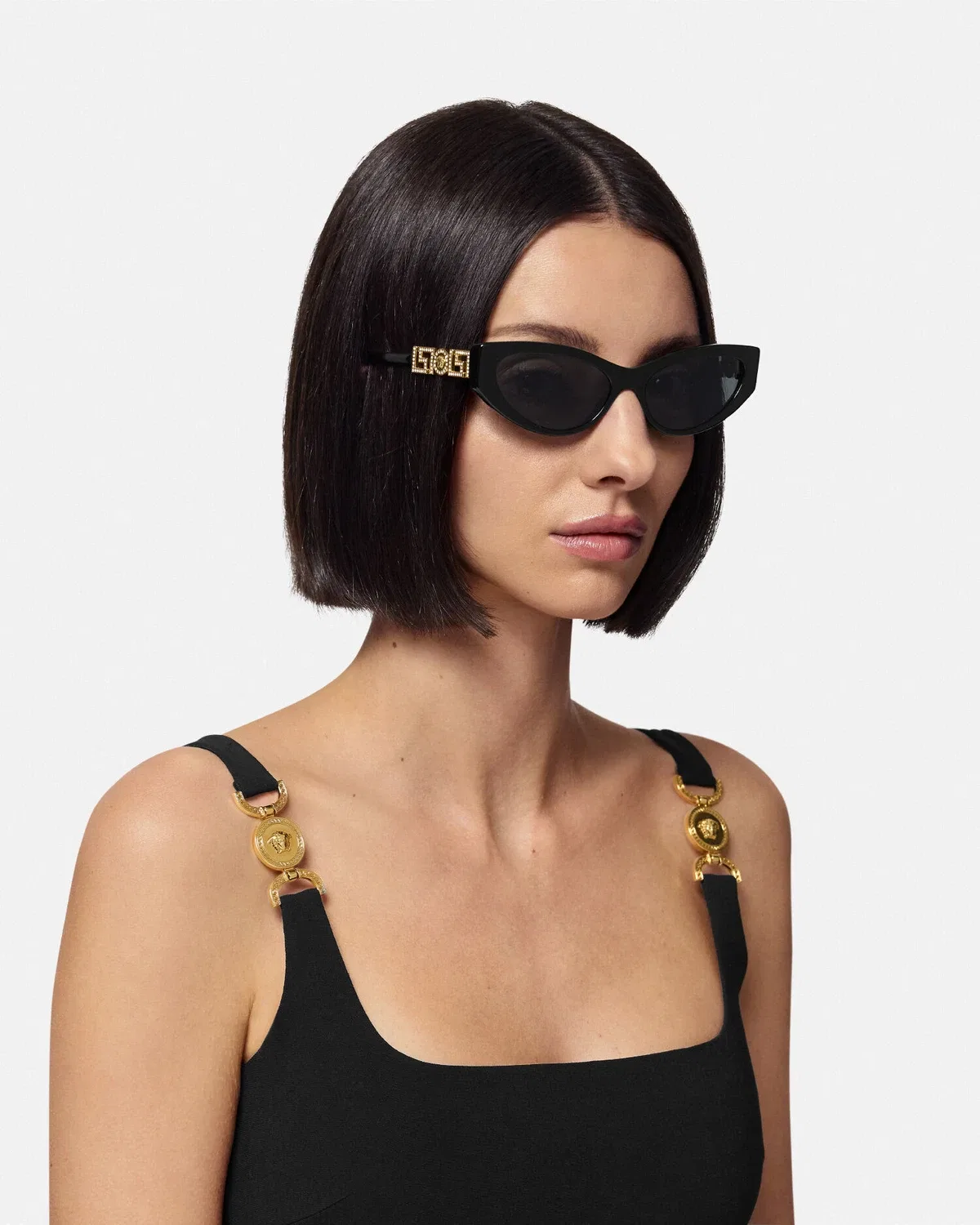 Солнцезащитные очки-«кошачий глаз» Greca Strass VERSACE, черный — фото 3