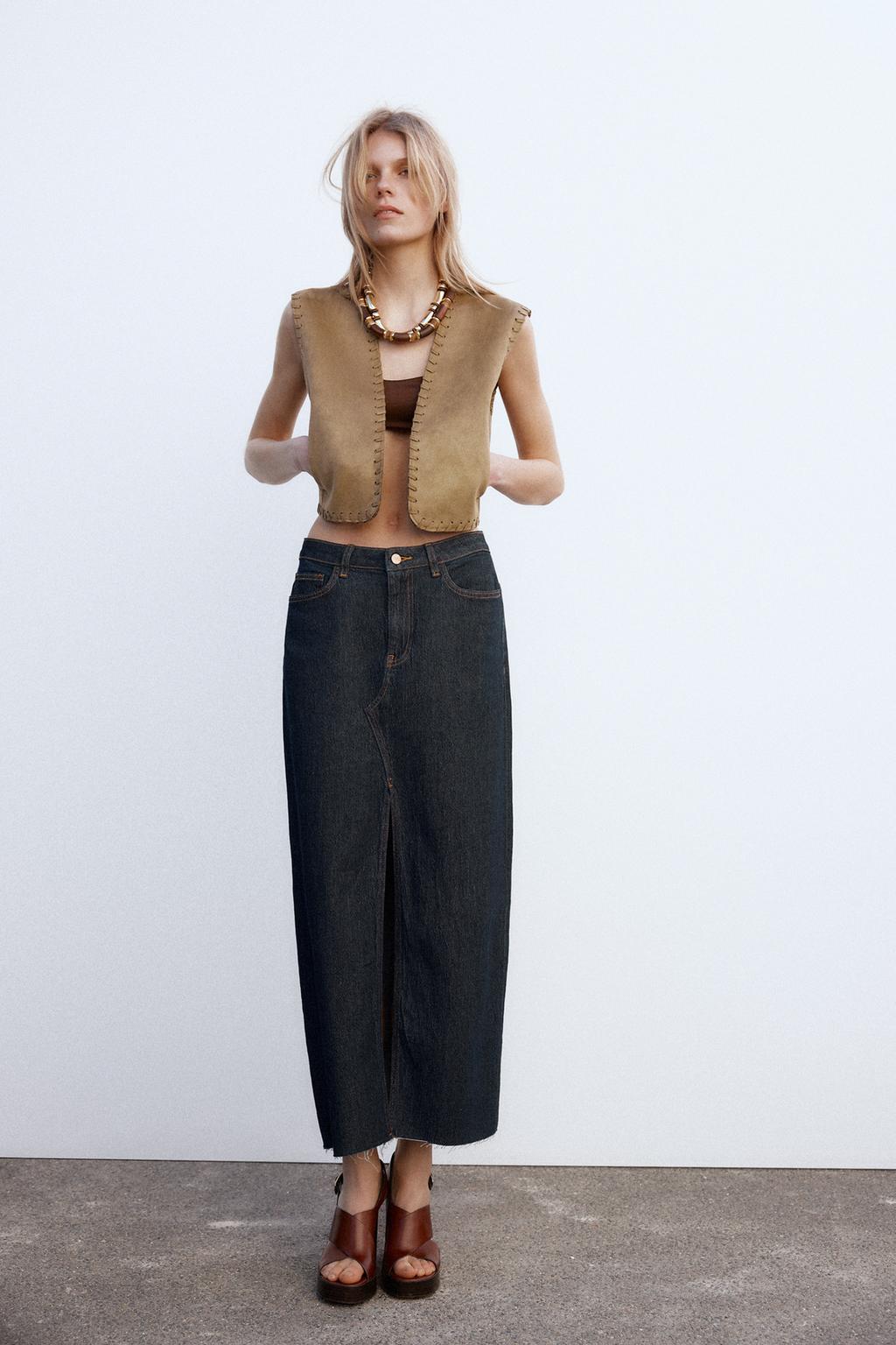

Жилет с эффектом замши и плетеной деталью ZARA, цвет mink brown