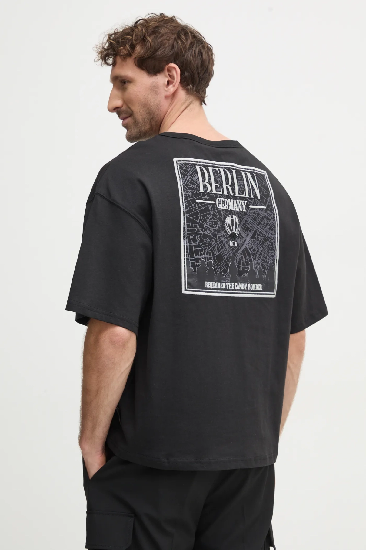 

Хлопковая футболка Alpha Industries, черный