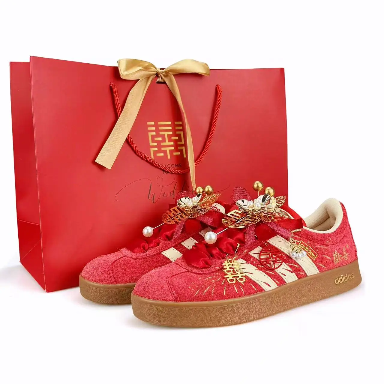 

Adidas VL Court Classic Every Step With Joy - износостойкие низкие скейтбордистские кроссовки унисекс, красные