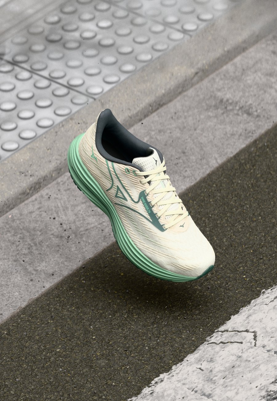 

Кроссовки Mizuno WAVE RIDER 29, Snow White/Bistro Green/Creme De Menthe/Off-White