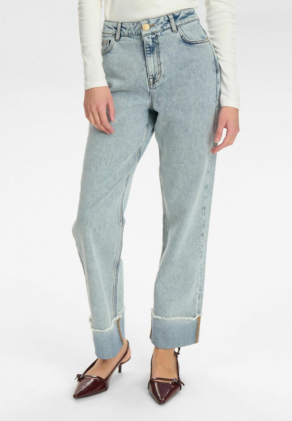 

Джинсы свободного кроя NUTORONTO Nümph, цвет Light Blue Denim
