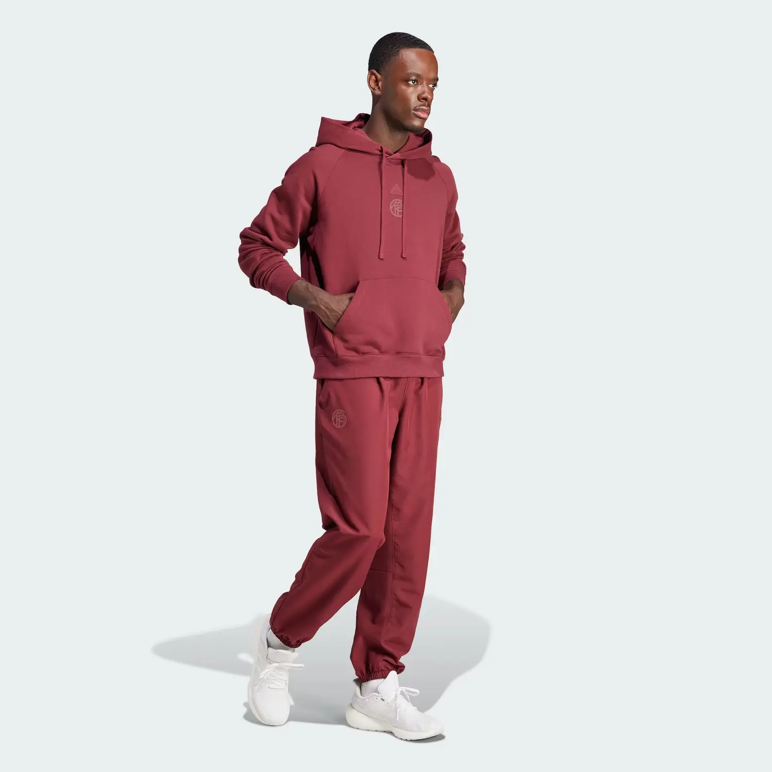 Футболка FC Bayern мужская тёмно-красная Adidas — фото 4