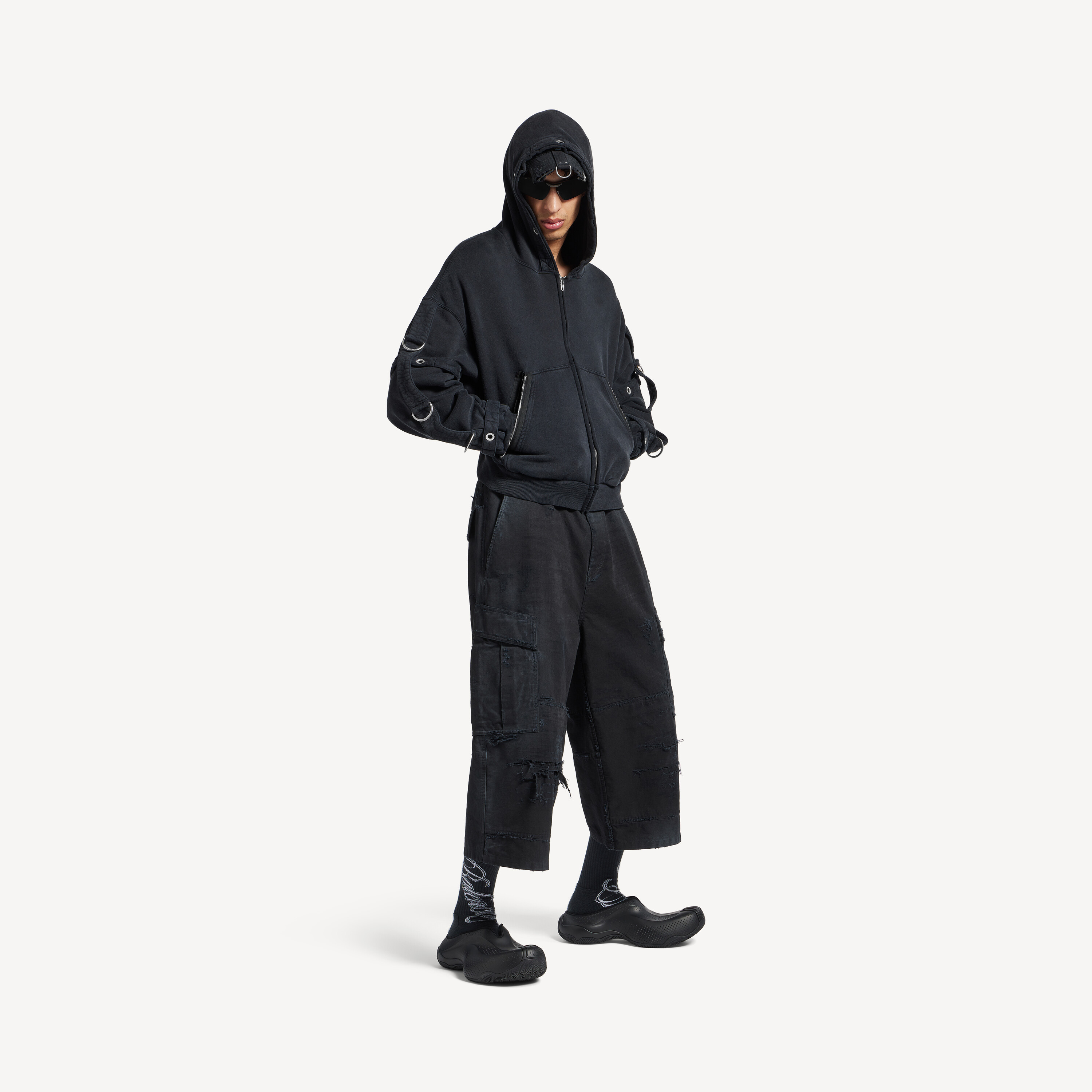 

Мужские укороченные карго-штаны черного цвета BALENCIAGA, черный