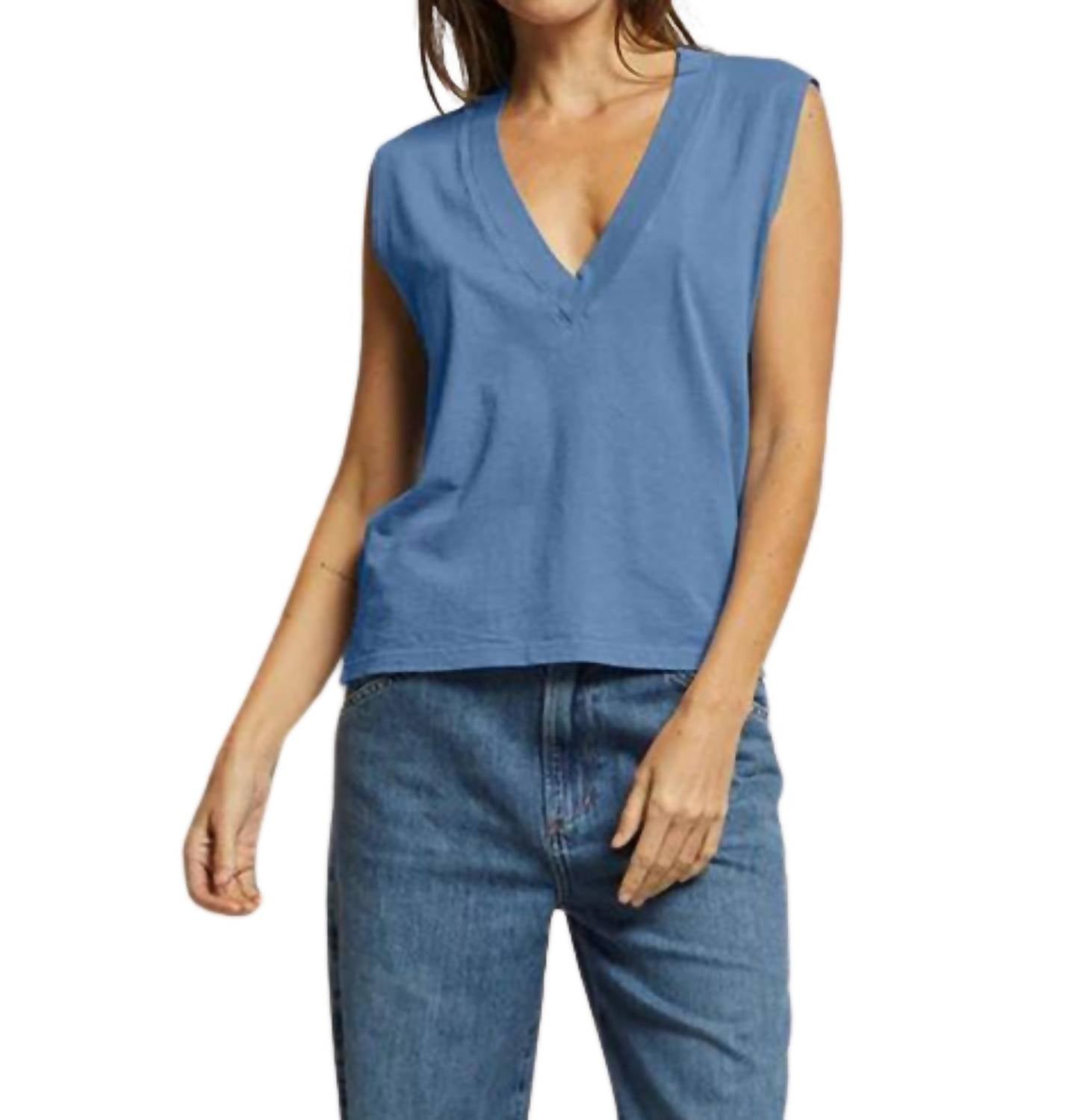 

Футболка без рукавов Margot в цвете Carolina Blue PERFECTWHITETEE