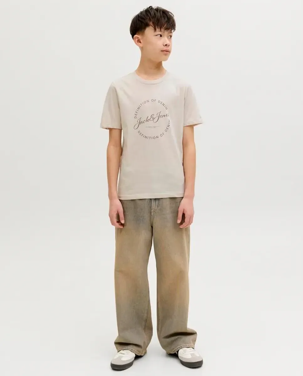 Футболка для мальчика с коротким рукавом и принтом спереди Jack & Jones, кремовый — фото 2