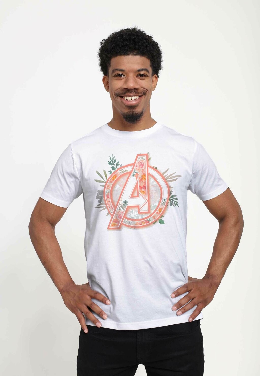 

Футболка с принтом MARVEL AVENGERS CLASSIC AVENGER FLORAL Marvel, белый