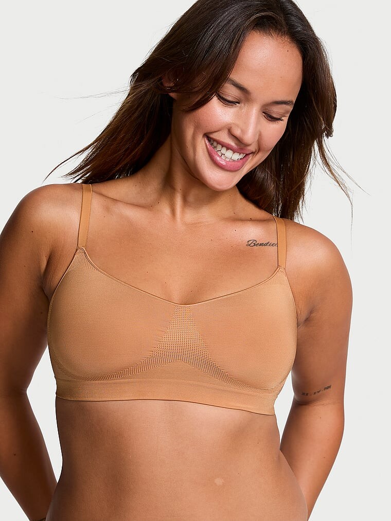 

Корректирующее белье от Victoria Seamless Shaping Bralette Victoria'S Secret, мультиколор