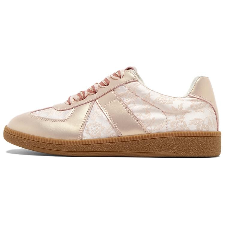 

Кроссовки для образа жизни Женские низкие Basto, цвет Silver/beige