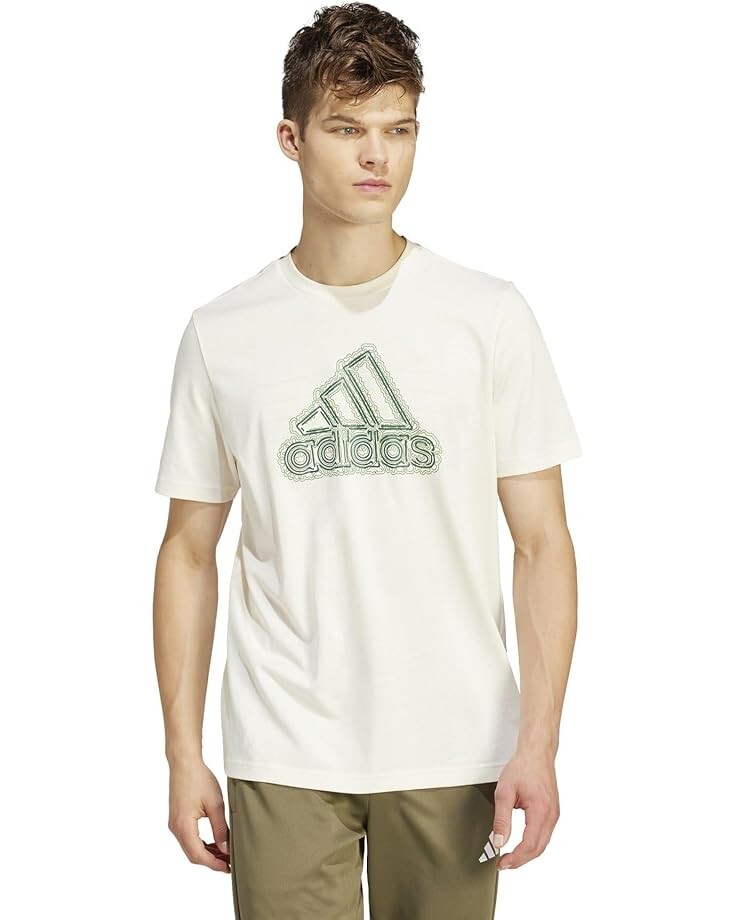 

Футболка adidas Growth Badge Graphic Tee, цвет Non-Dyed
