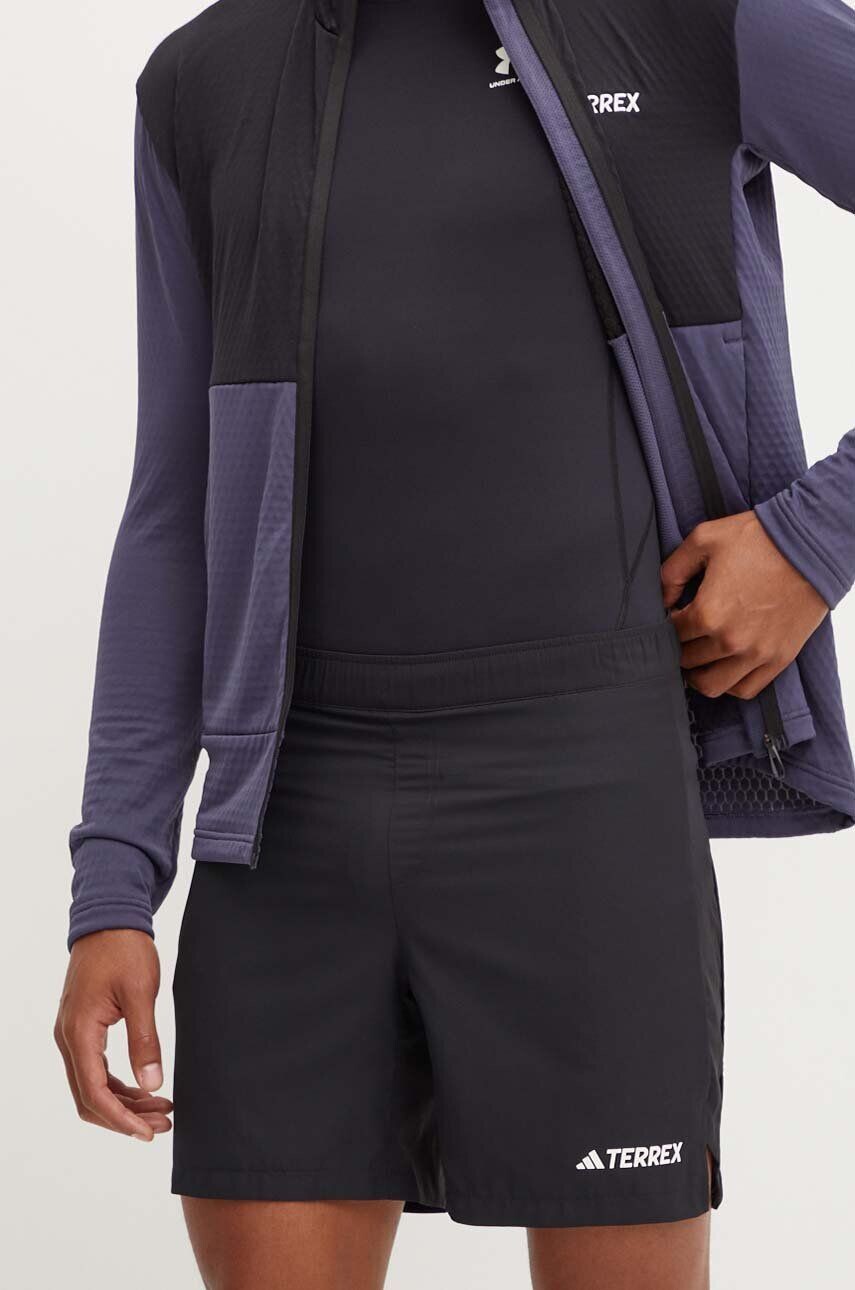 

Мультиспортивные шорты adidas TERREX, черный