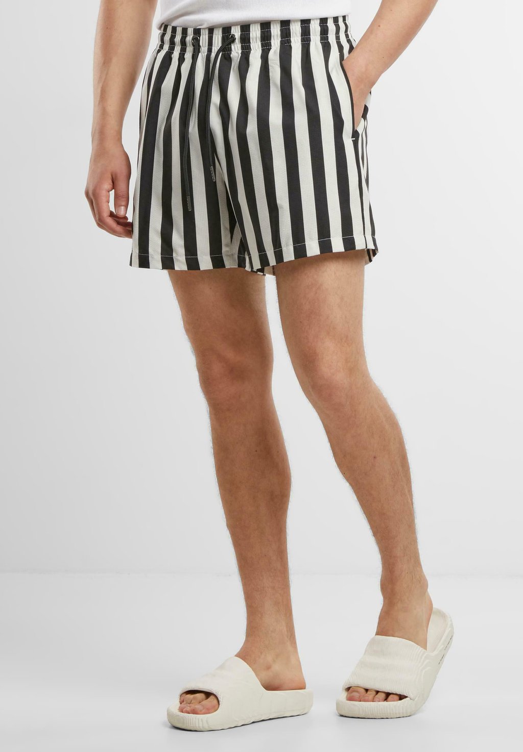 

Шорты для плавания STRIPED Urban Classics, черный