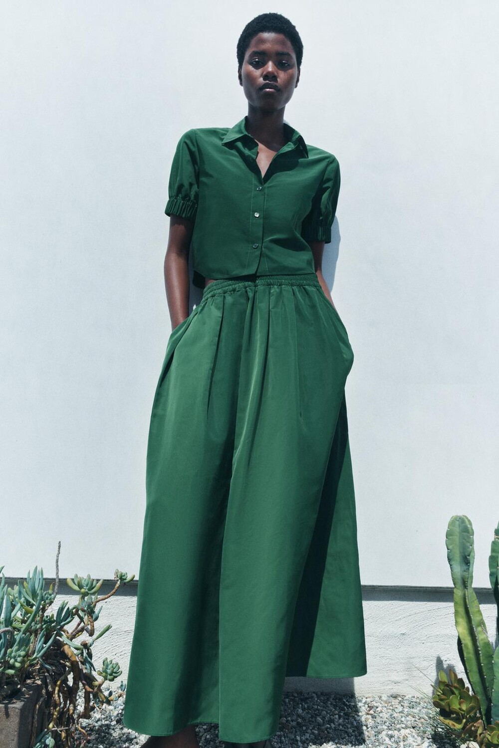 

Укороченная рубашка ZARA, зеленый