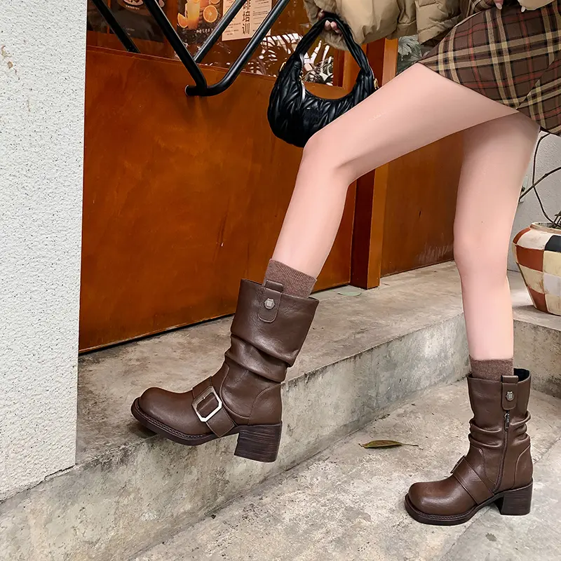 Yeezyy Reezy Коричневые женские полусапожки на каблуке 6 см, цвет Brown — фото 2