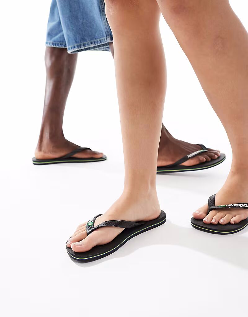 Шлепанцы унисекс с бразильским логотипом Havaianas черного цвета