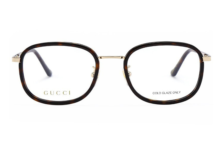 

Очки Gucci Unisex в овальной форме, золотой / черный
